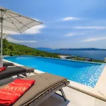 Murn * Crikvenica