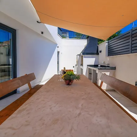 Murn בית נופש *