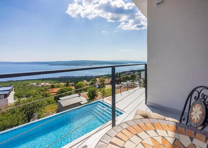 度假居 Murn 茨里克韦尼察